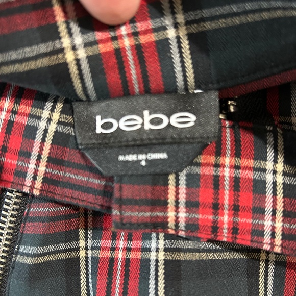 Bebe Plaid Mini Skirt Steampunk Zipper Front Belted SZ 4 - Picture 4 of 6